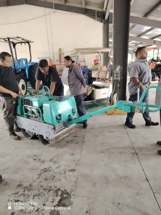 Mikasa roller compactor inspection before customer handover 2