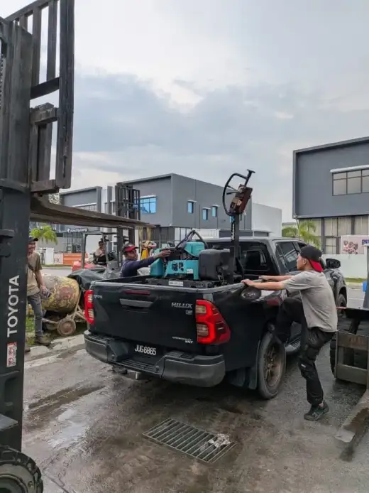 Mikasa roller compactor collected by Johor customer 1