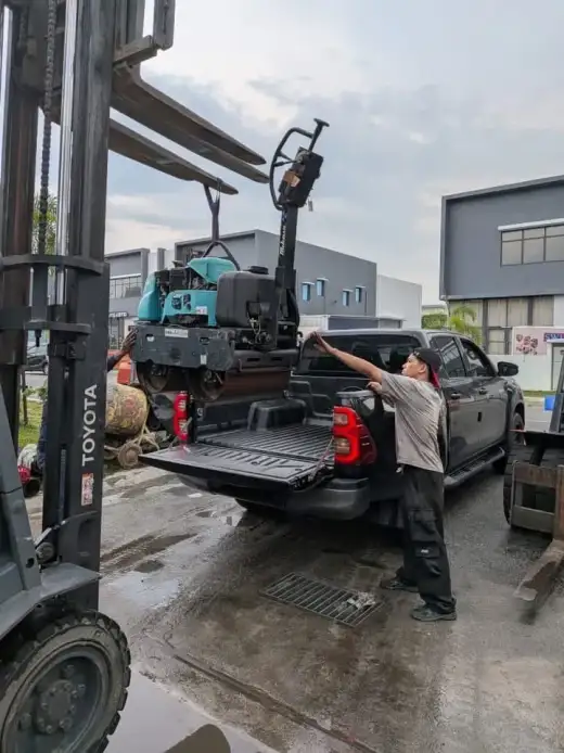 Mikasa roller compactor collected by Johor customer 2