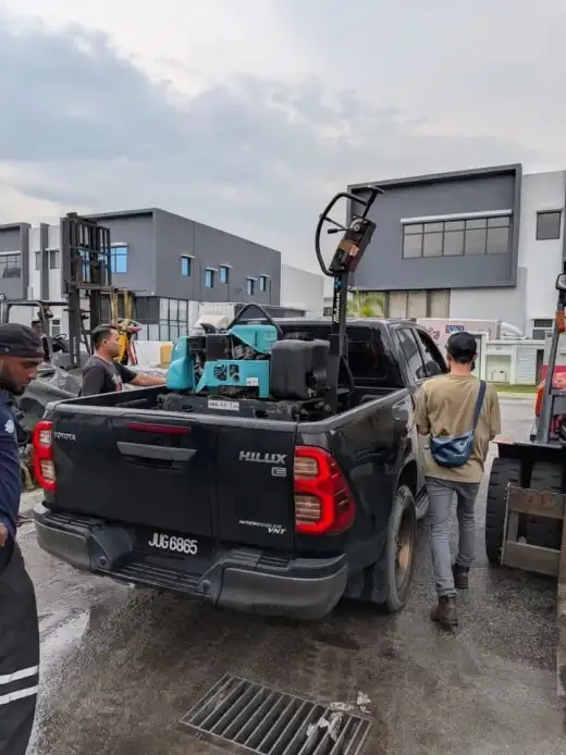 Mikasa roller compactor collected by Johor customer 3