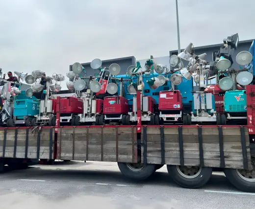 Yanmar 4 x 400W diesel tower light ready stock at Kyusen yard 4